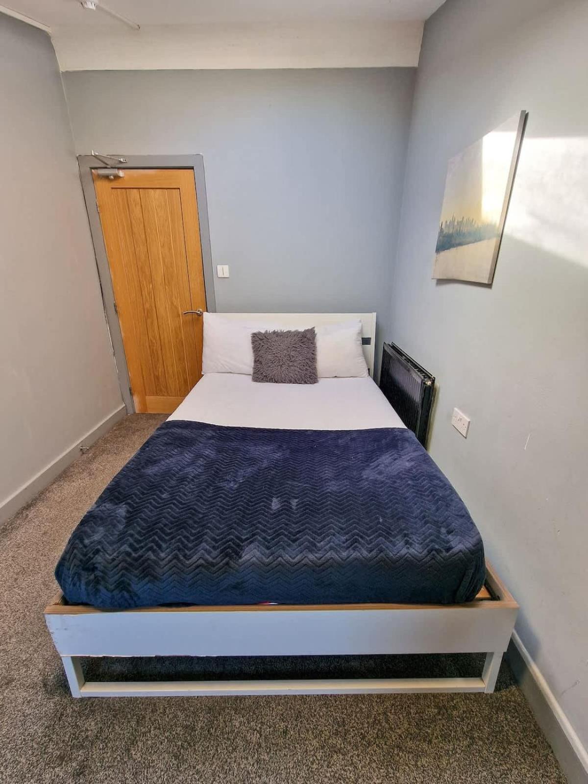 Flat Sleeps 8 By Superhost * Manchester